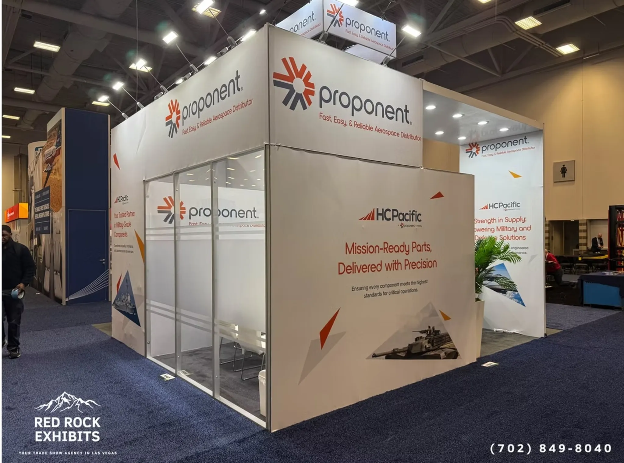 20x20 Îlot booth design by Red Rock Exhibits